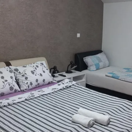 Sobe Gavrilo Albergue *