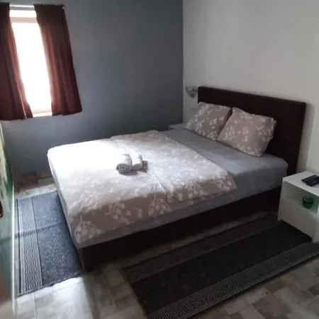 Sobe Gavrilo ホステル